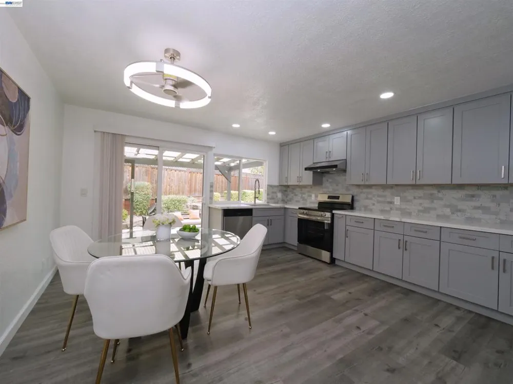 20 Yale Ct San Ramon, CA 94583