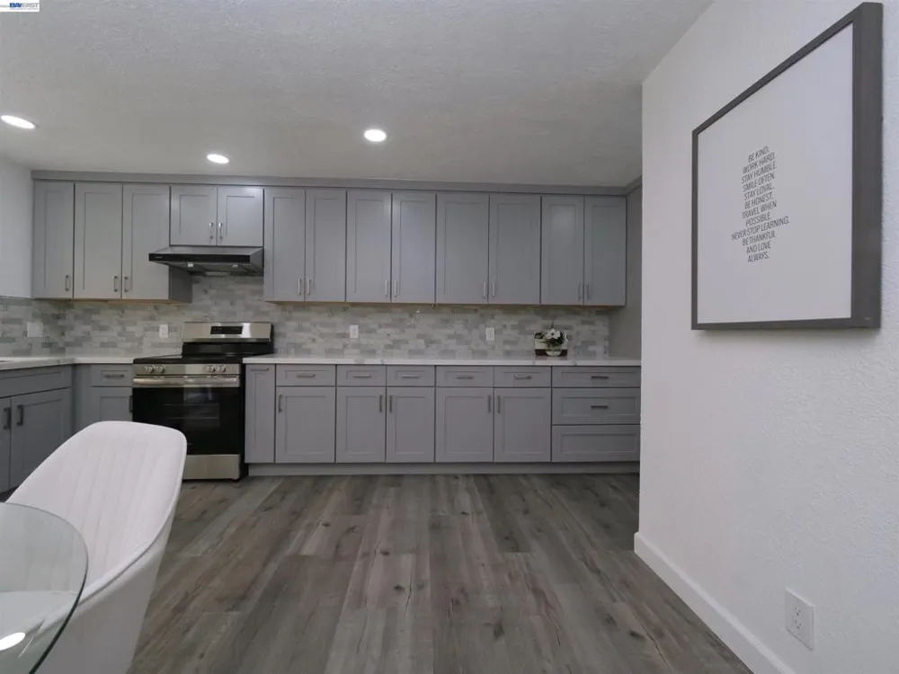 20 Yale Ct San Ramon, CA 94583