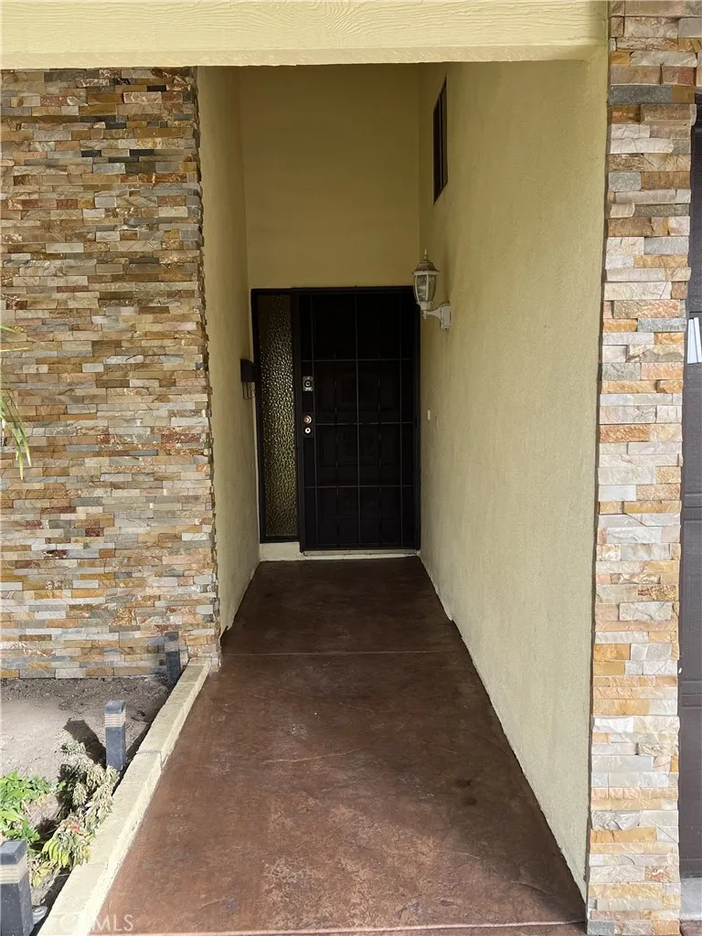 19104 Stefani Cerritos, CA 90703