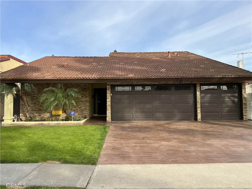 19104 Stefani Cerritos, CA 90703
