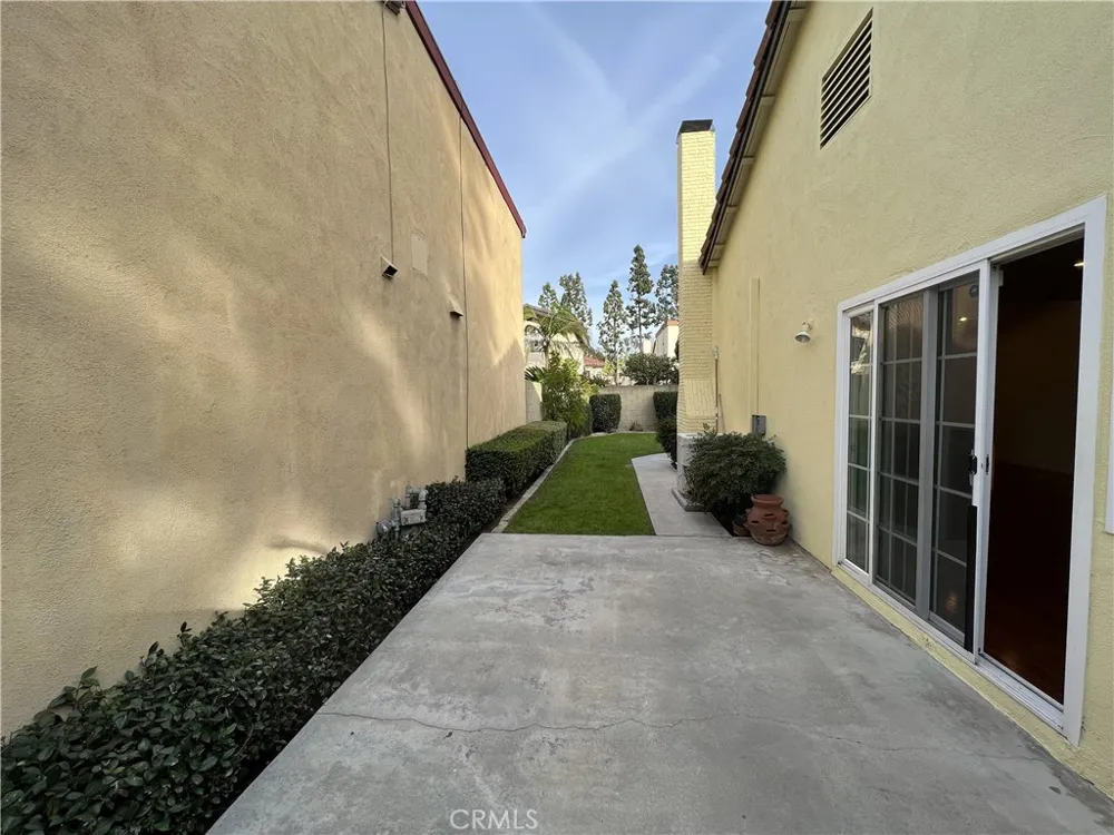 19104 Stefani Cerritos, CA 90703