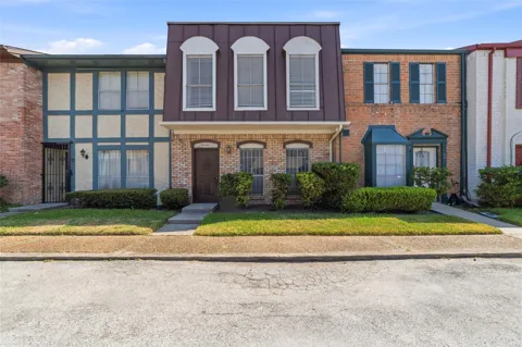 7700 Creekbend Drive #70