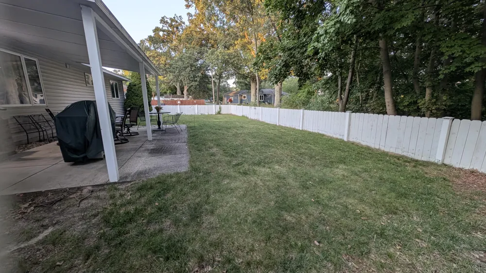 2201 Oak Avenue Muskegon, MI 49445