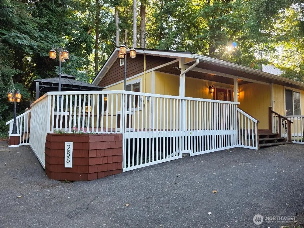 288 Decatur Avenue Port Orchard, WA 98366