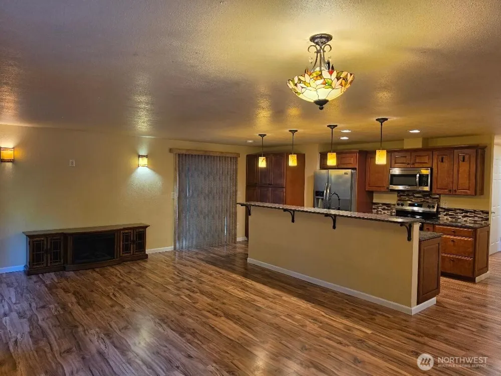 288 Decatur Avenue Port Orchard, WA 98366