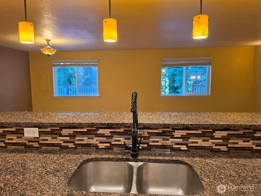 288 Decatur Avenue Port Orchard, WA 98366