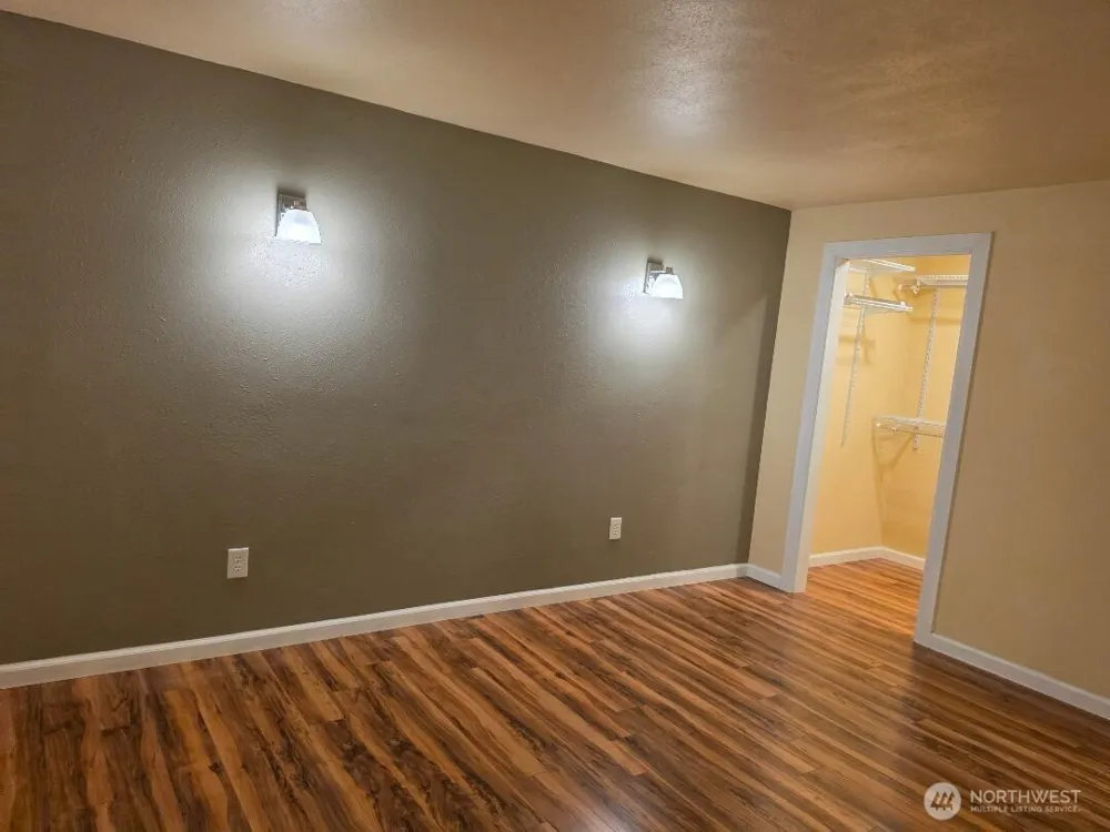 288 Decatur Avenue Port Orchard, WA 98366
