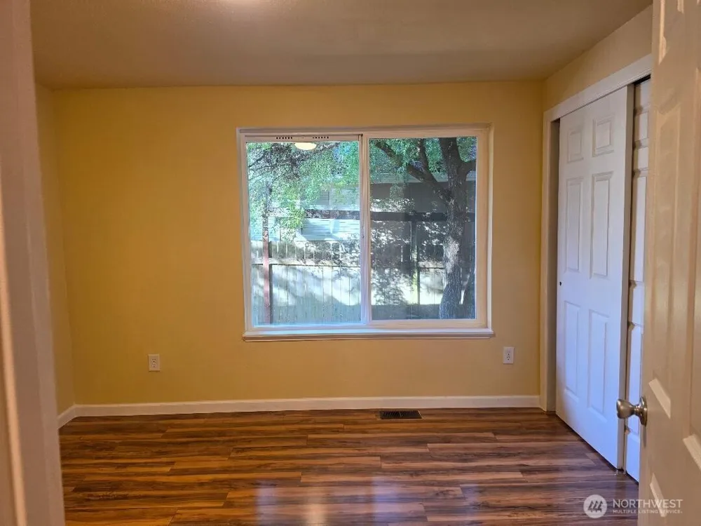 288 Decatur Avenue Port Orchard, WA 98366