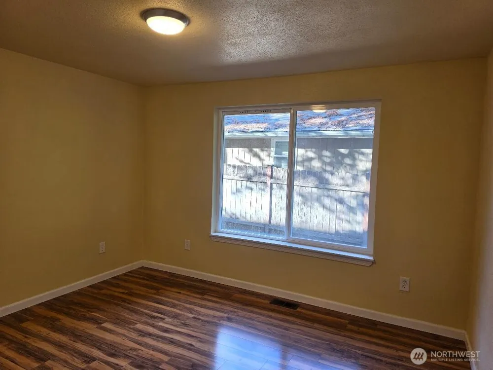 288 Decatur Avenue Port Orchard, WA 98366