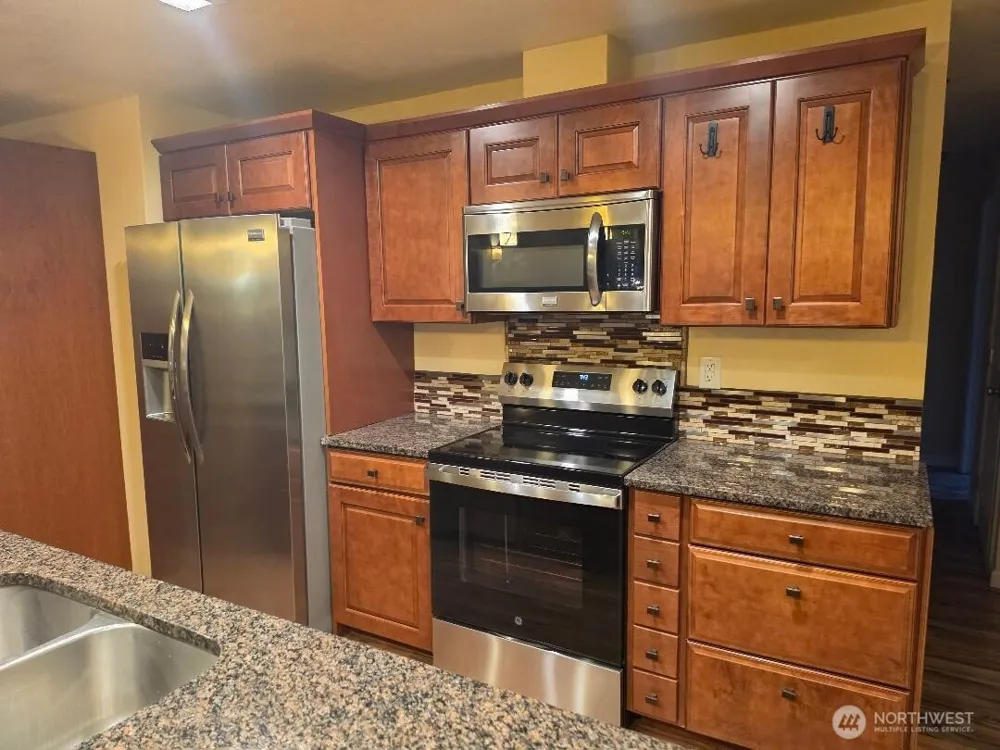 288 Decatur Avenue Port Orchard, WA 98366