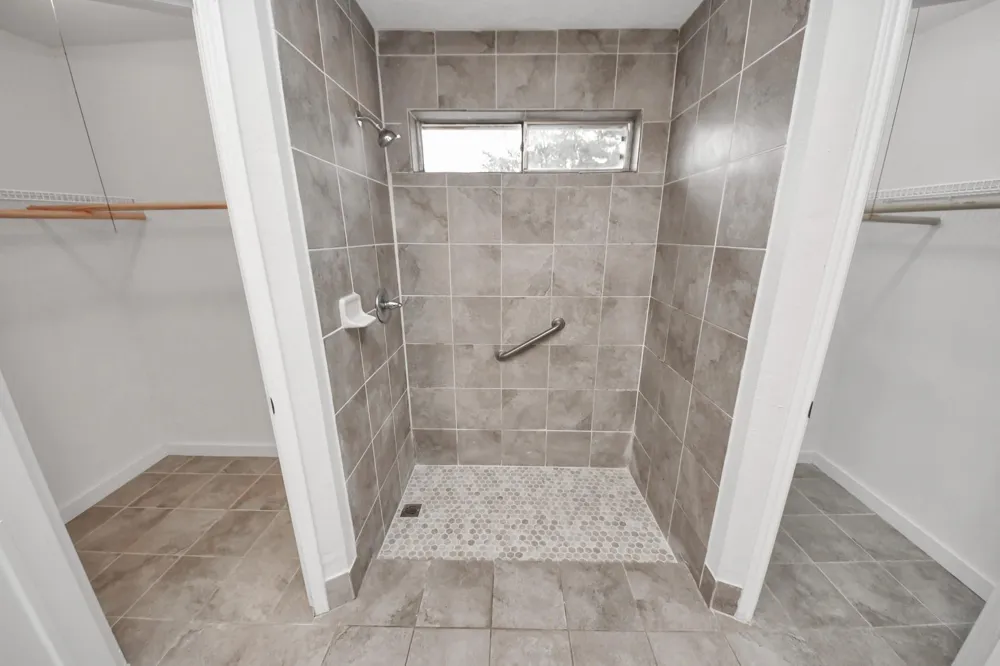 718 Land Grant Drive Richmond, TX 77406