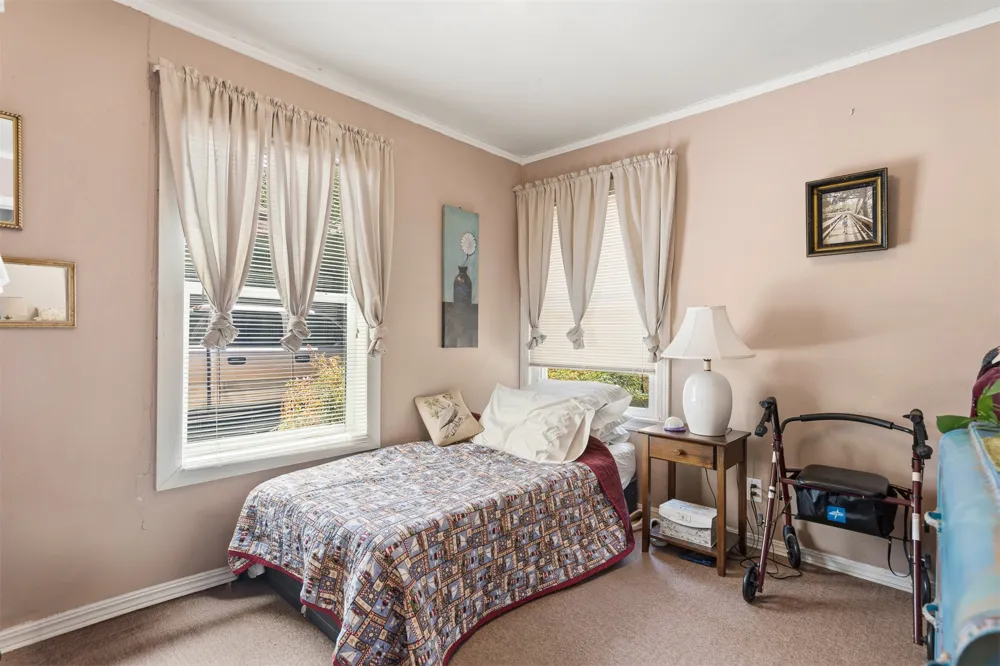 415 R STREET SW Ardmore, OK 73401