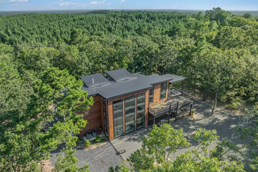 105 Cross Timbers Trail Broken Bow, OK 74728