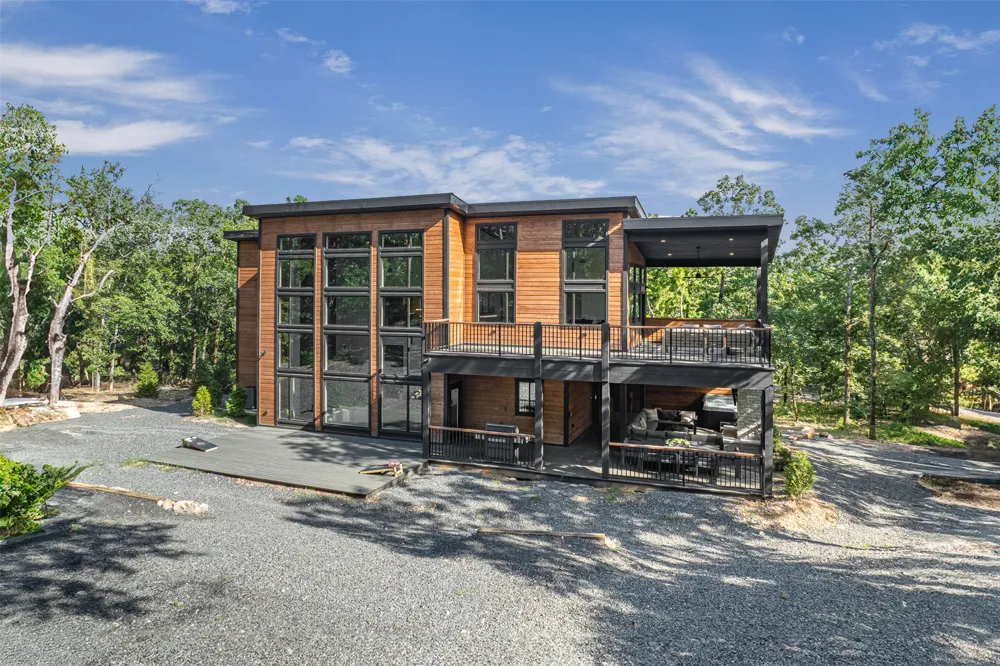 105 Cross Timbers Trail Broken Bow, OK 74728