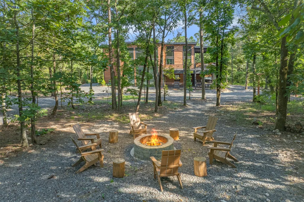 105 Cross Timbers Trail Broken Bow, OK 74728