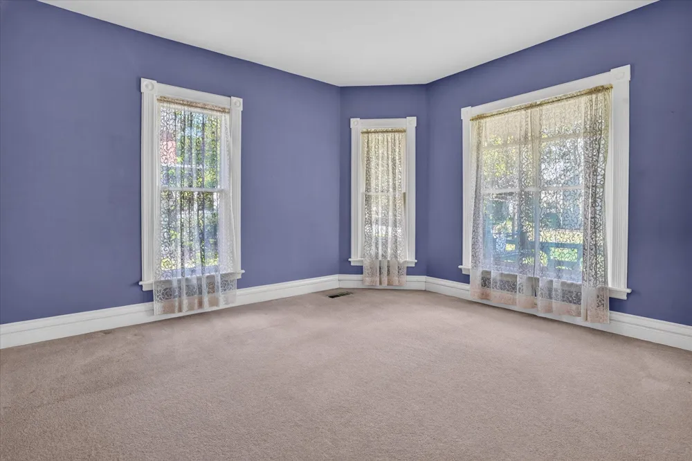 217 Grand Street Marshall City, MI 49068