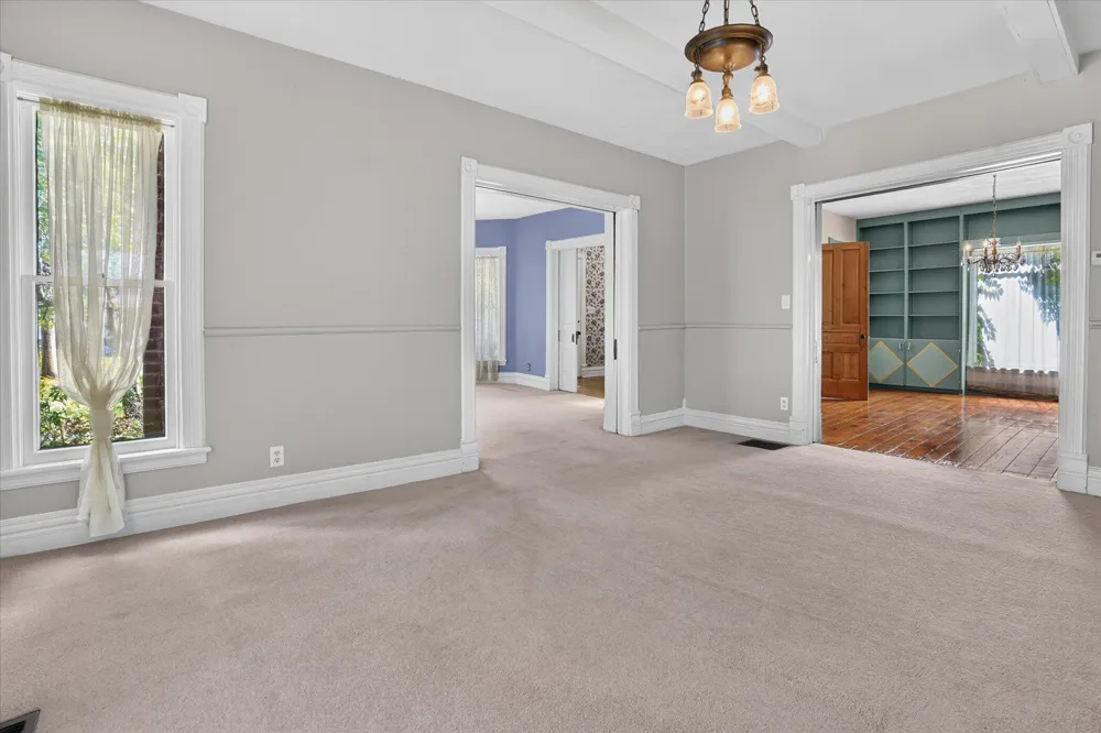 217 Grand Street Marshall City, MI 49068