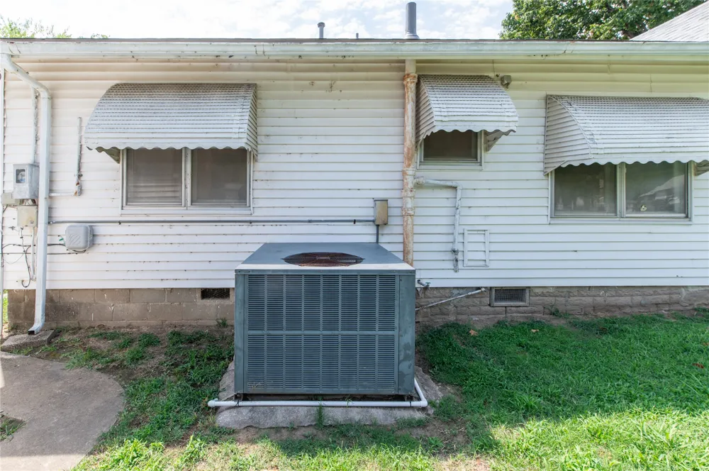 2812 W 37th Place Tulsa, OK 74107