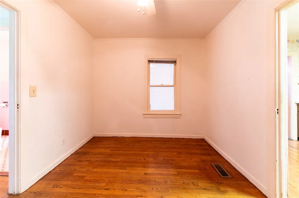 2812 W 37th Place Tulsa, OK 74107