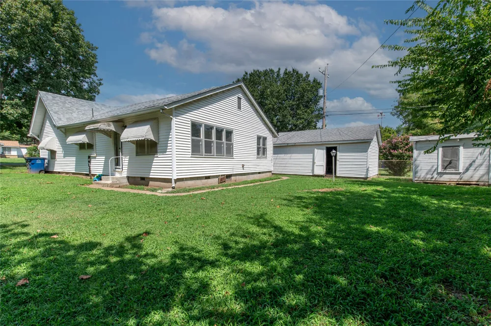 2812 W 37th Place Tulsa, OK 74107