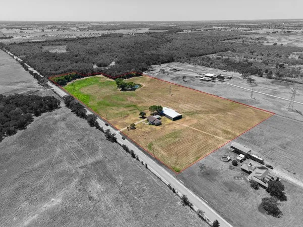 7140 County Road 146 Kaufman, TX 75142