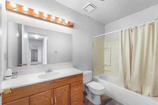 7140 County Road 146 Kaufman, TX 75142