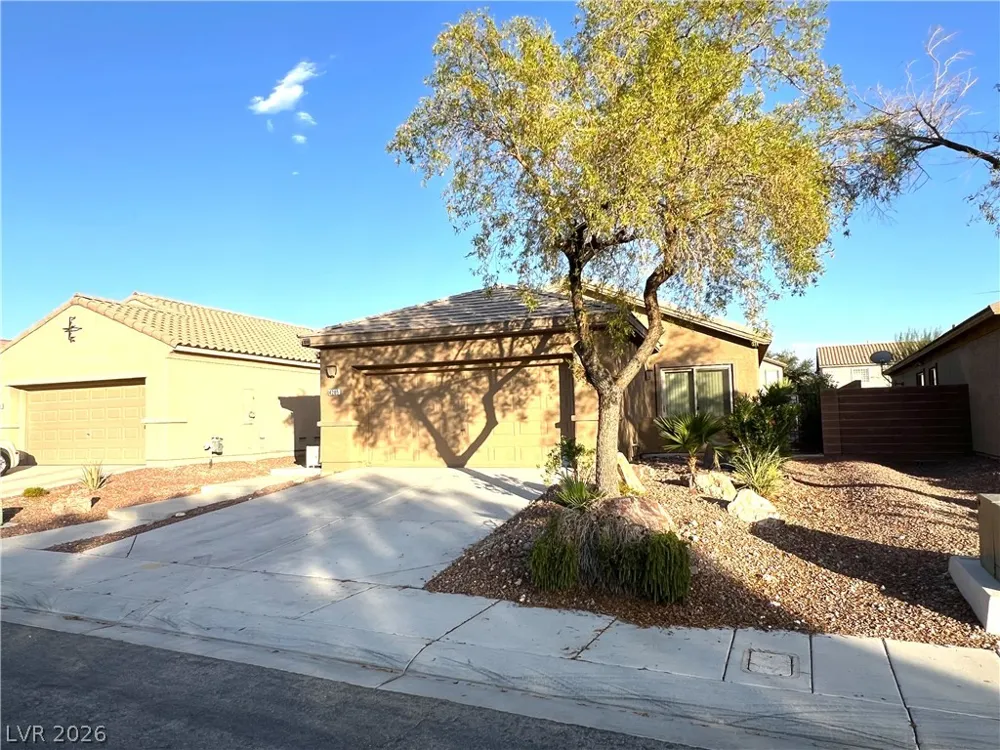4205 Gliding Gulls Avenue North Las Vegas, NV 89084