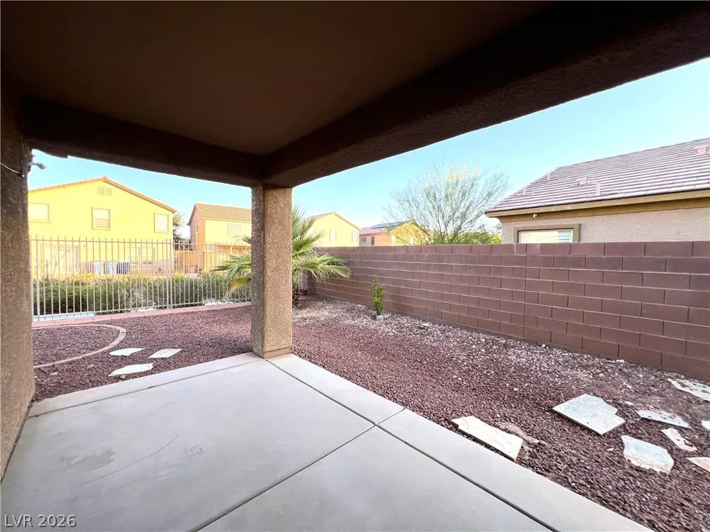 4205 Gliding Gulls Avenue North Las Vegas, NV 89084