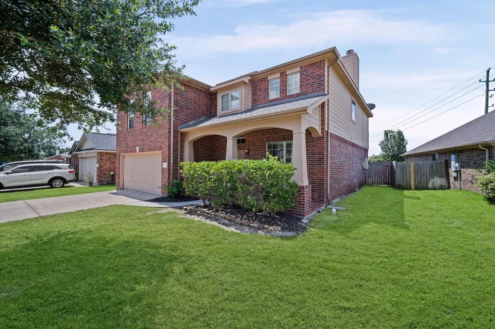 8711 Sandusky Court Tomball, TX 77375