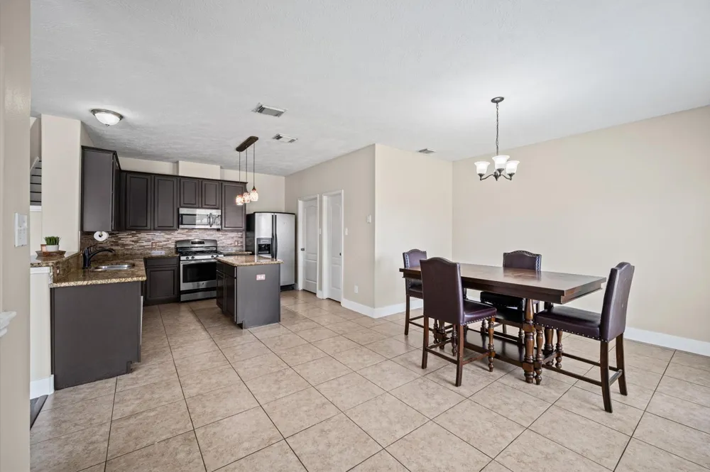8711 Sandusky Court Tomball, TX 77375