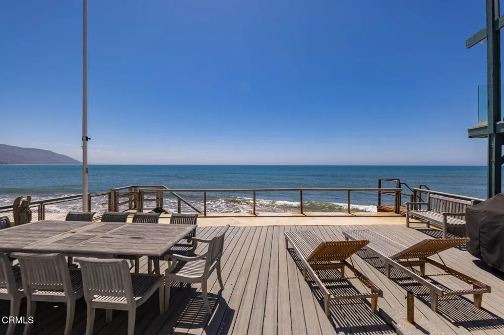 3828 W Pacific Coast Highway Ventura, CA 93001