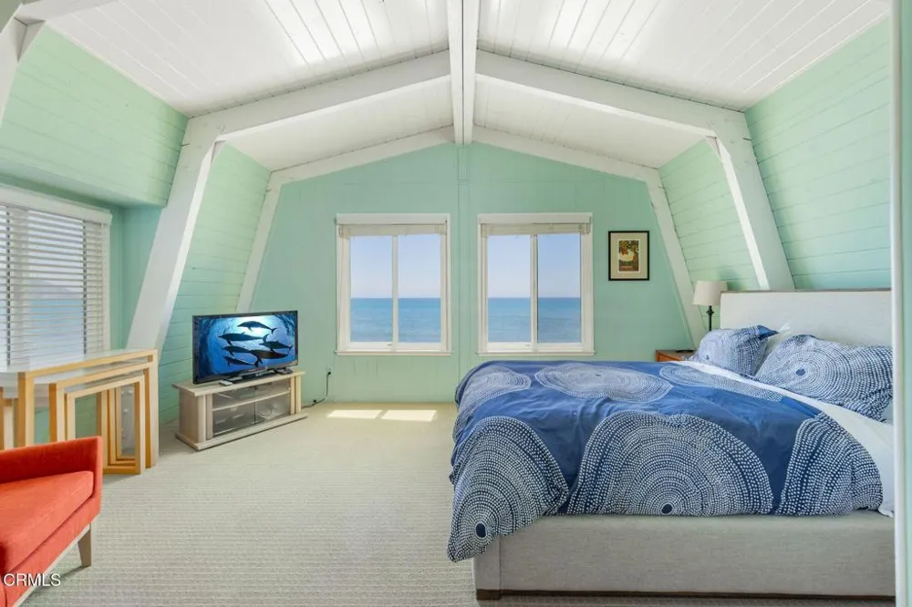 3828 W Pacific Coast Highway Ventura, CA 93001