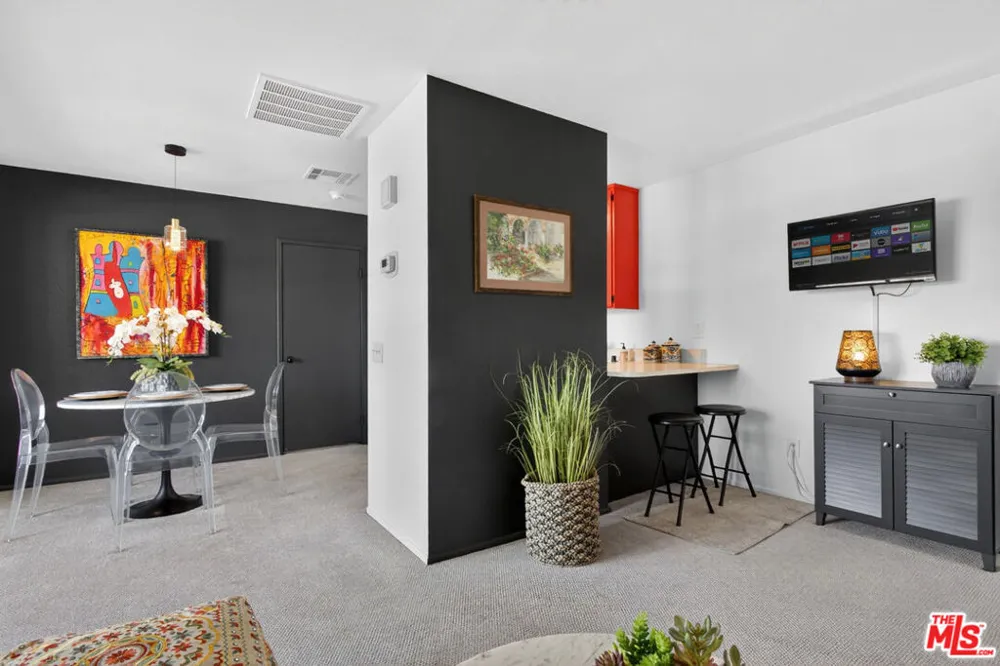 470 S Calle Encilia #B13 Palm Springs, CA 92262