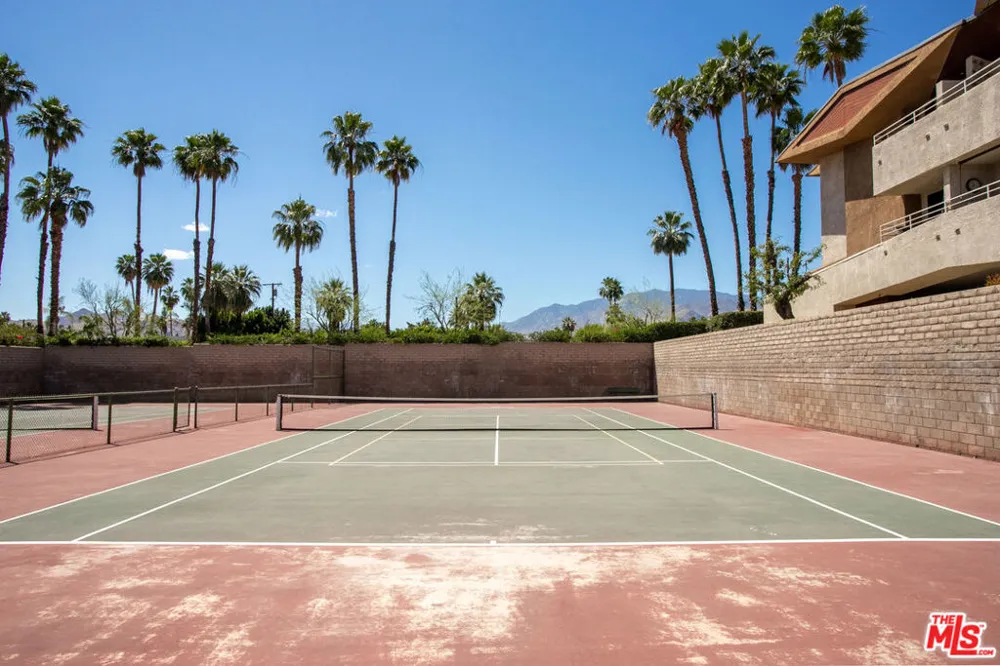 470 S Calle Encilia #B13 Palm Springs, CA 92262