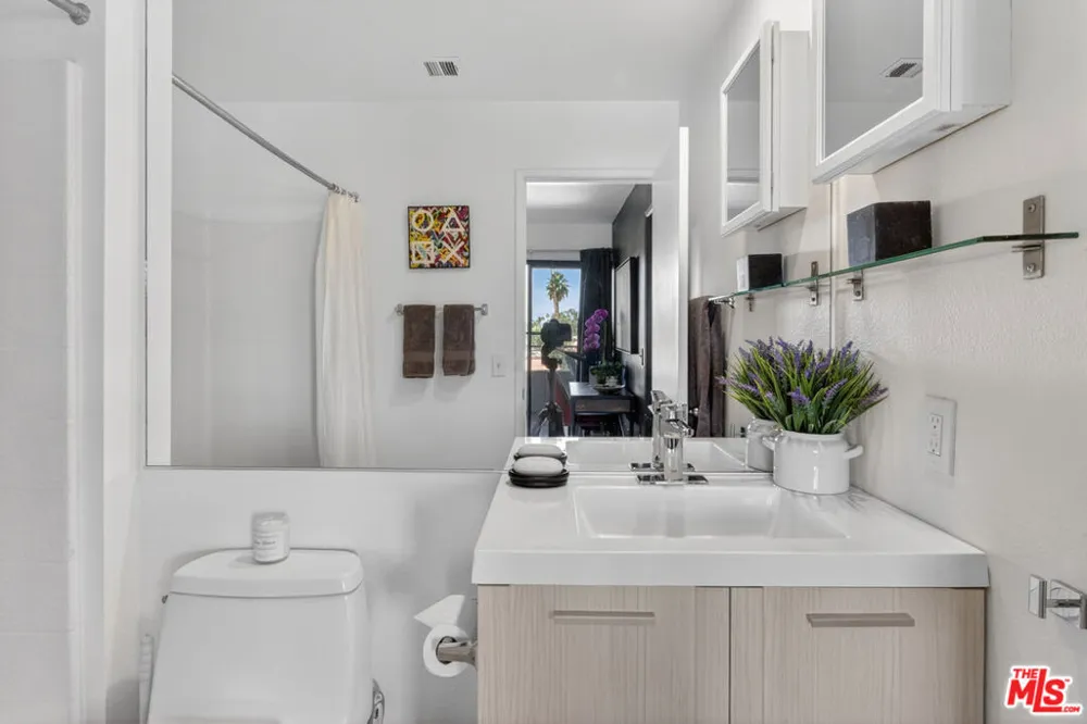 470 S Calle Encilia #B13 Palm Springs, CA 92262