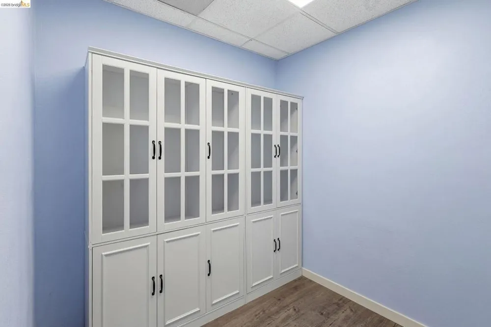 869 Woodside Way San Mateo, CA 94401