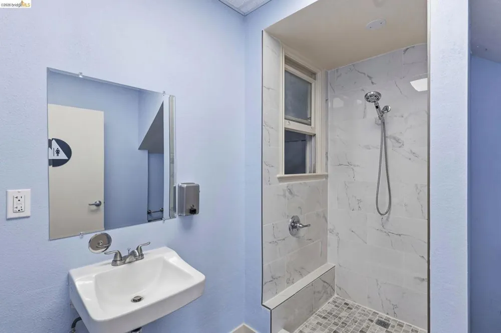 869 Woodside Way San Mateo, CA 94401