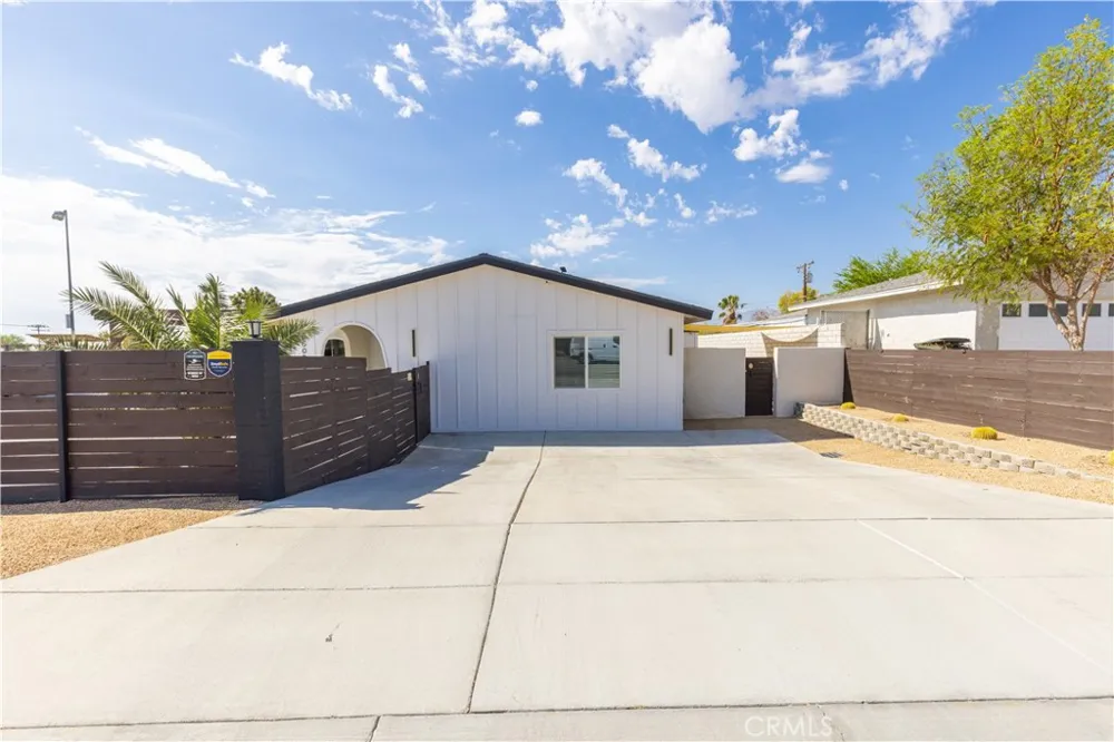 66055 Estrella Desert Hot Springs, CA 92240