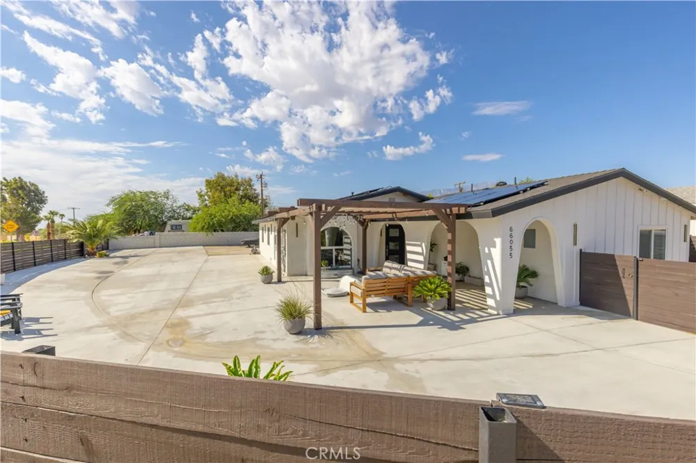 66055 Estrella Desert Hot Springs, CA 92240