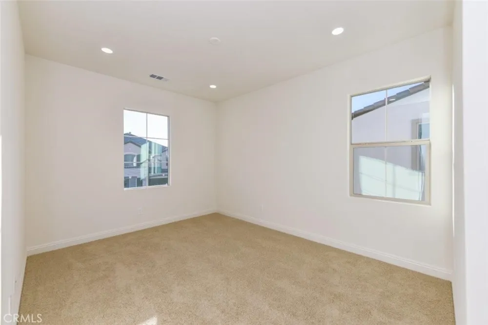 5627 Heritage Oak Dr Lake Forest, CA 92679