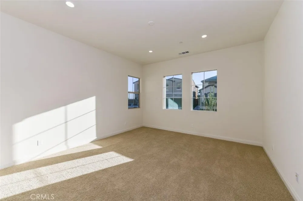 5627 Heritage Oak Dr Lake Forest, CA 92679