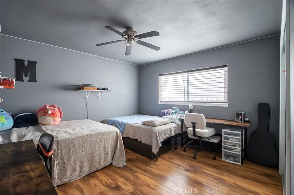 910 W Granada Court Ontario, CA 91762