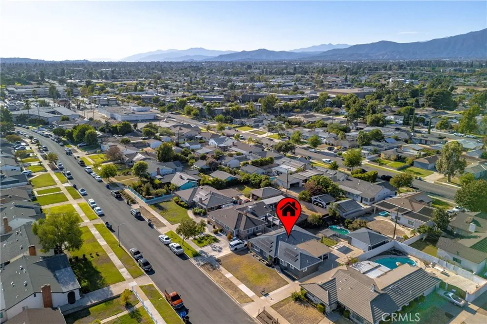 910 W Granada Court Ontario, CA 91762