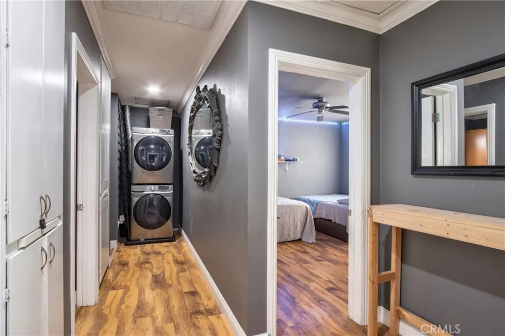910 W Granada Court Ontario, CA 91762