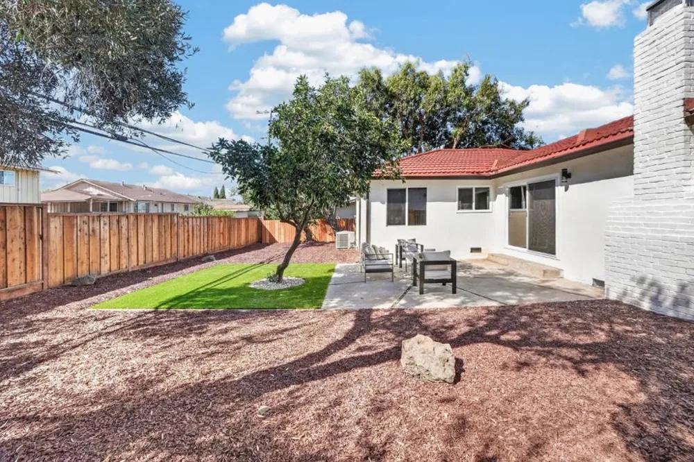 3284 Mattos Avenue San Jose, CA 95132