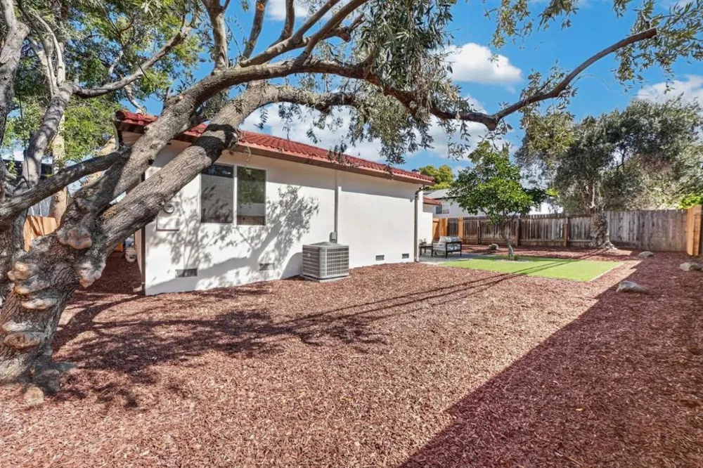 3284 Mattos Avenue San Jose, CA 95132