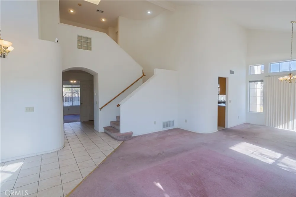6055 Lisbon Ct Palmdale, CA 93552