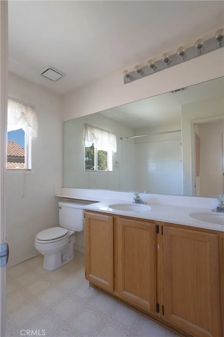 6055 Lisbon Ct Palmdale, CA 93552