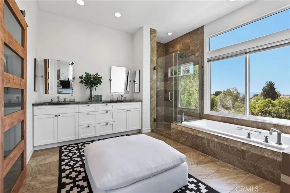 5 Mountain Gate Coto de Caza, CA 92679
