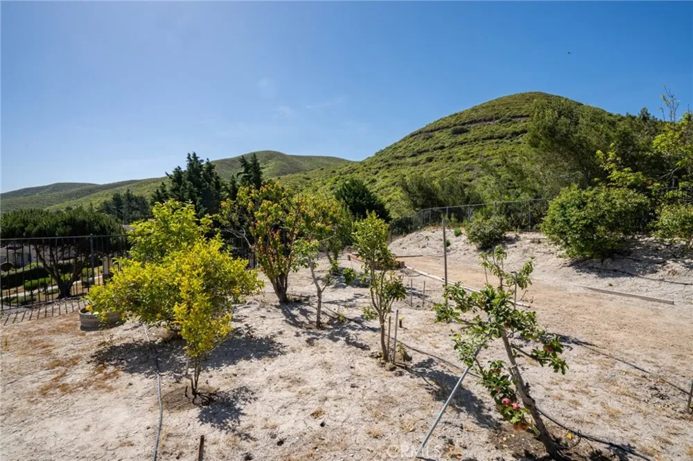 528 S X Lompoc, CA 93436